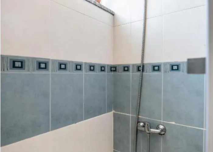 Located ホームステイ